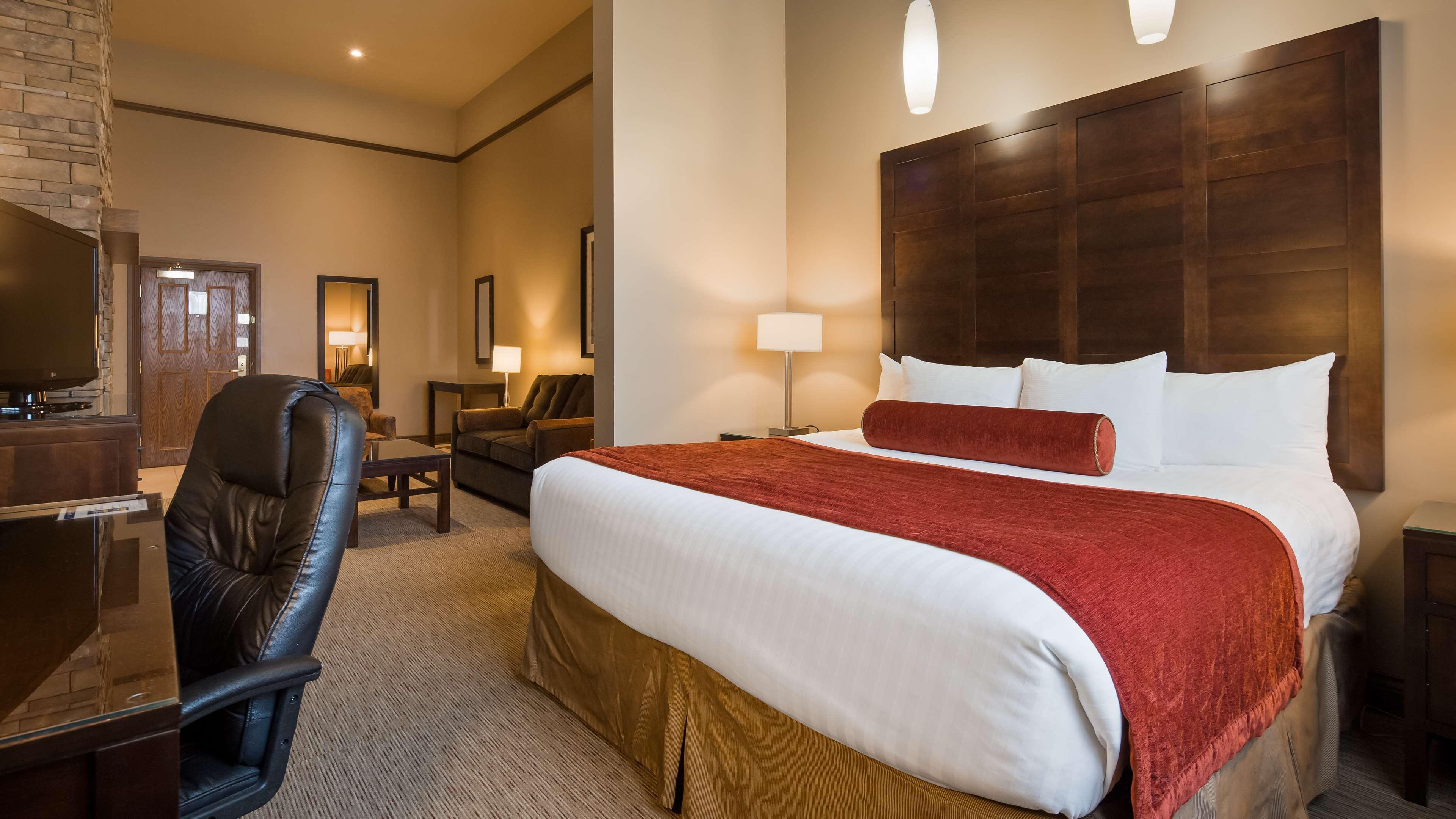 Best Western Parkway Inn & Conference Centre Cornwall Extérieur photo