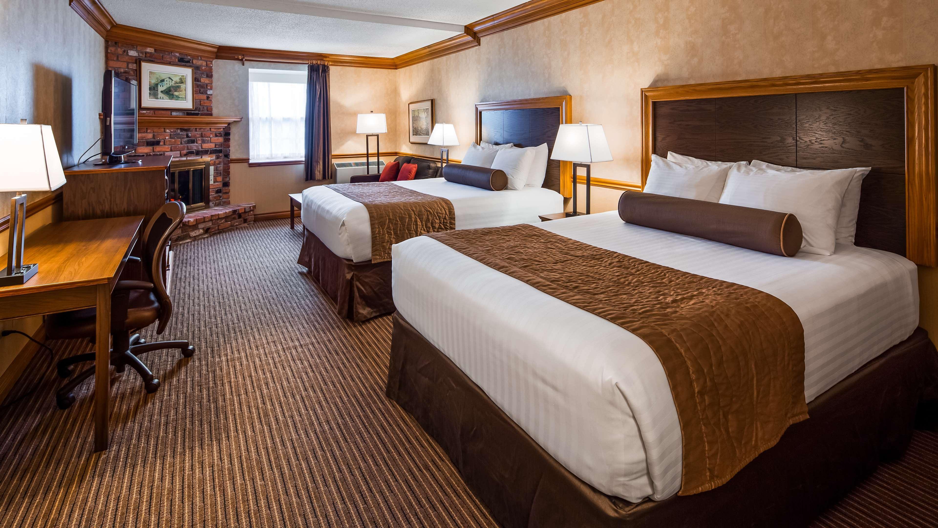 Best Western Parkway Inn & Conference Centre Cornwall Extérieur photo