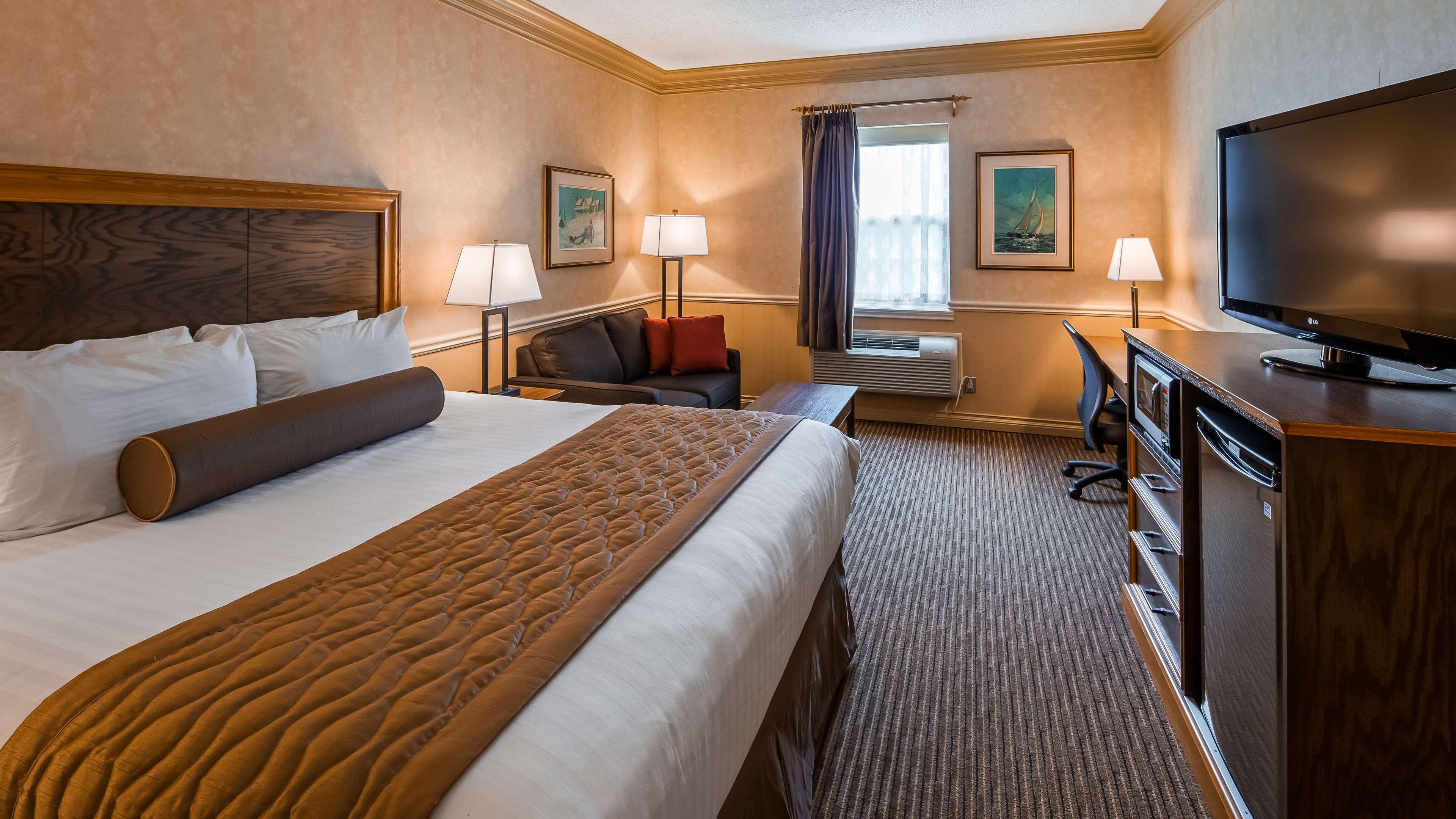 Best Western Parkway Inn & Conference Centre Cornwall Extérieur photo